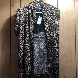 NWT Leopard Short Sleeve Cardigan